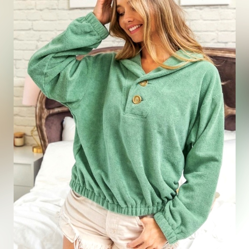 BiBi Sage Green Terrycloth Long Sleeve 2 Button Top with Elastic Cuffs & Waist